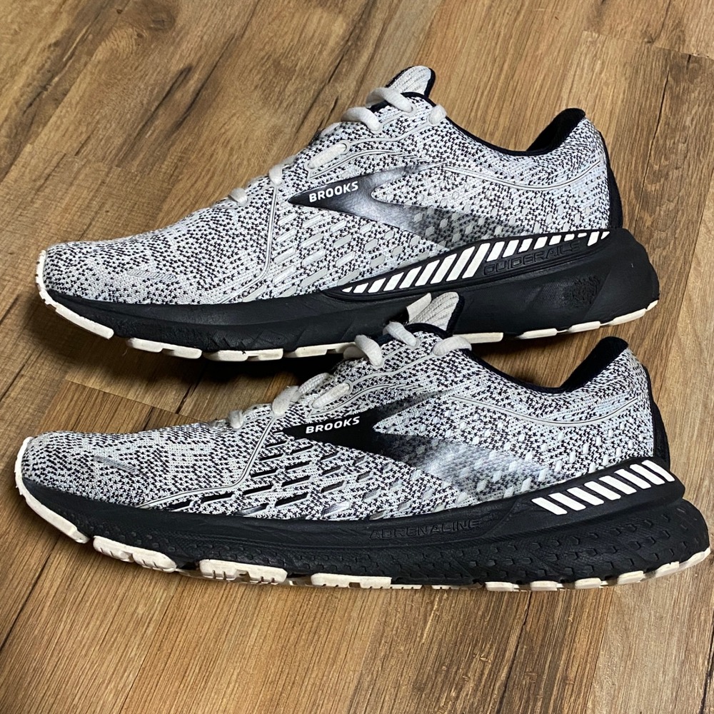 Brooks Adrenaline GTS 21 Womens Running Shoes Size 9.5 Black White NO INSERTS! - Picture 6 of 9